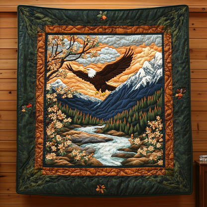 Eagle Over The River WY0307089CL Quilt