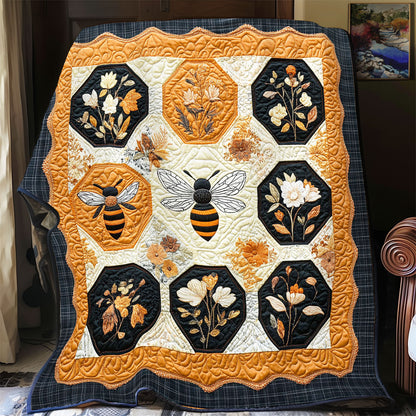 Harvest Hive WY1103032CL Quilt