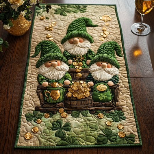 Clover And Coin Gnome WY1901009CL Quilted Table Runner