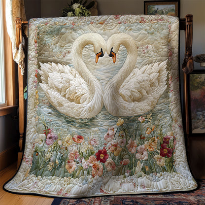 Swan Lake WY0402047CL Quilt