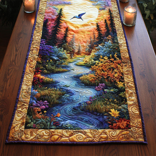 Humming Night CM0705050CL Quilted Table Runner