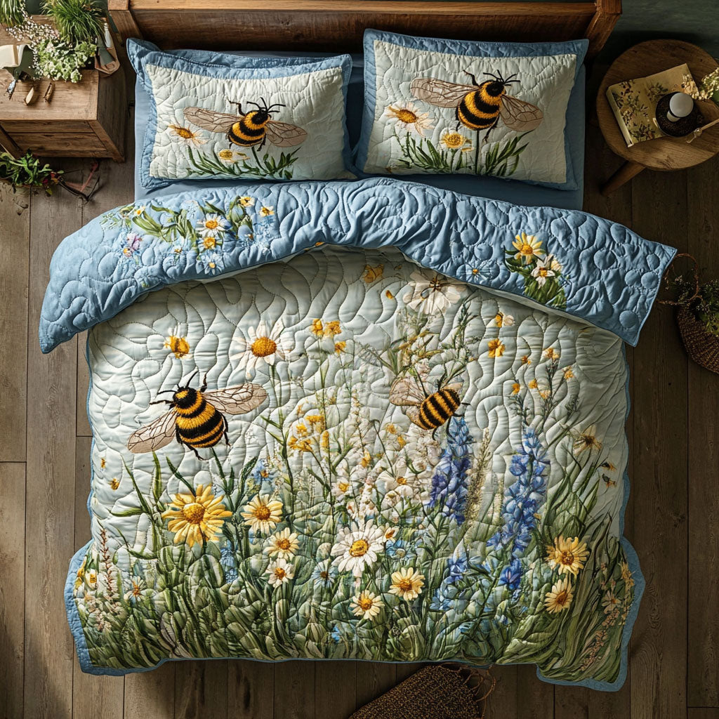 Bee Sunlit Pollen Trails WU1103033CL Duvet Cover Set