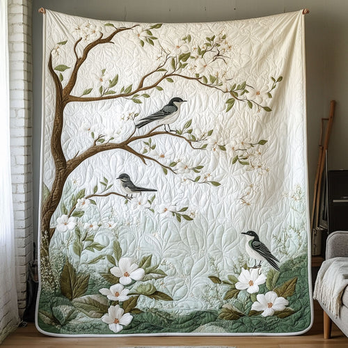 Bird Whispers Among The Magnolias WU1303001CL Quilt