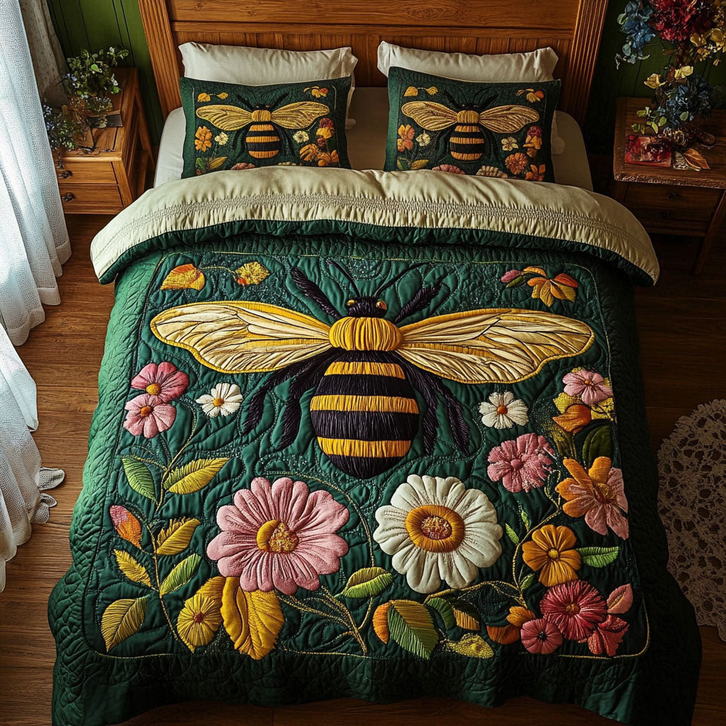 Bee In Flower WY1904047CL Duvet Cover Set