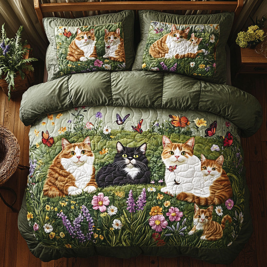 Cat Purring Among The Petals WU0703044CL Duvet Cover Set