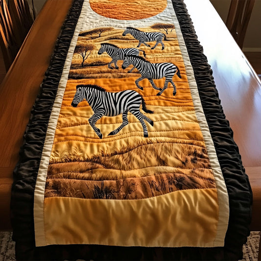 Zebra Land CM2005025CL Quilted Table Runner