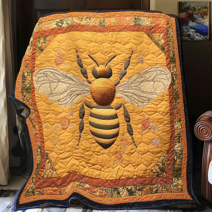 Golden Bee WY1803036CL Quilt