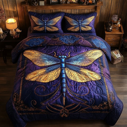 Flight of Grace CM1905036CL Duvet Cover Set