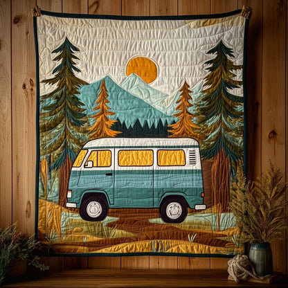 Retro Camper Escape WY0307112CL Quilt