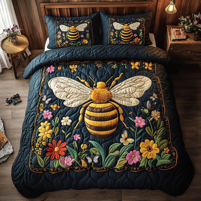Bumble Bee CM3004008CL Duvet Cover Set