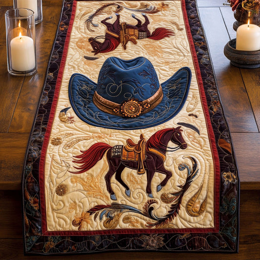 Western Whispers CM0705032CL Quilted Table Runner