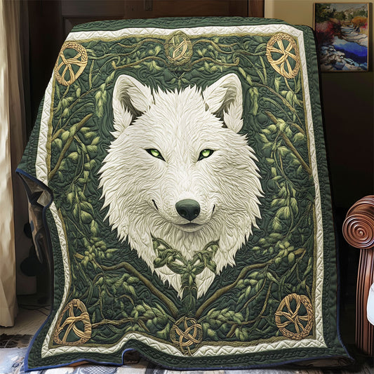 Mystic Celtic Wolf WY1303062CL Quilt