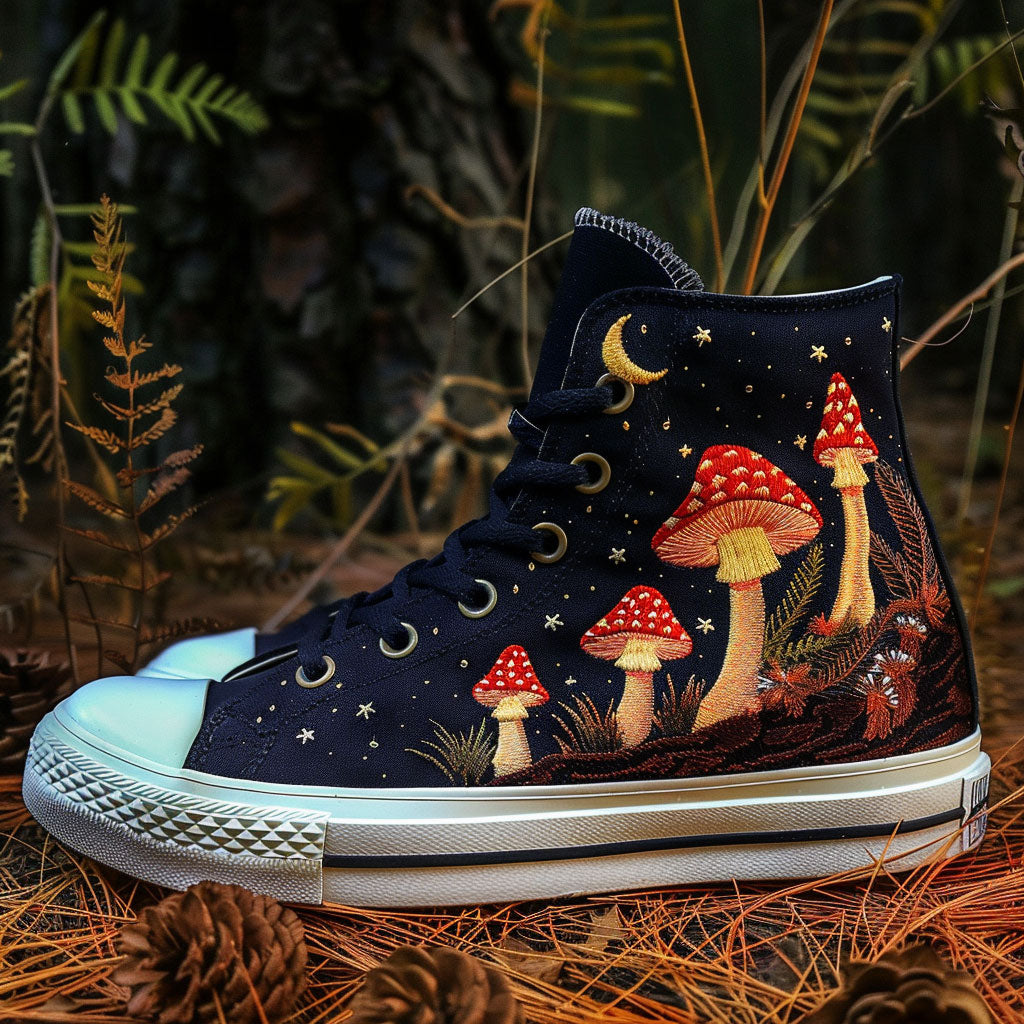 Mushroom March WJ2908019CL Canvas High-Tops