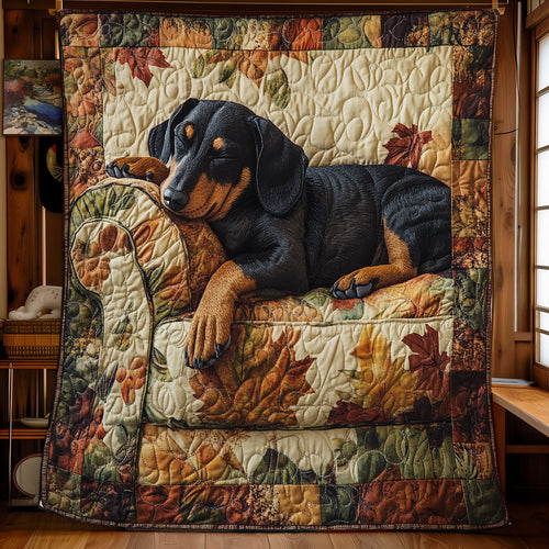 Sleeping Dachshund WU2001054CL Quilt