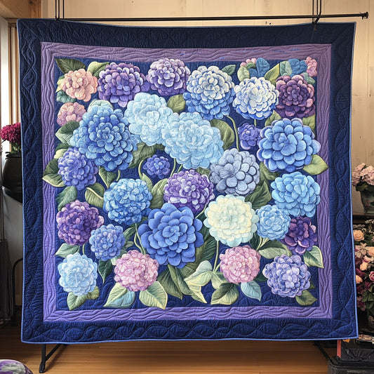 Purple Hydrangea Blooming WU0503066CL Quilt