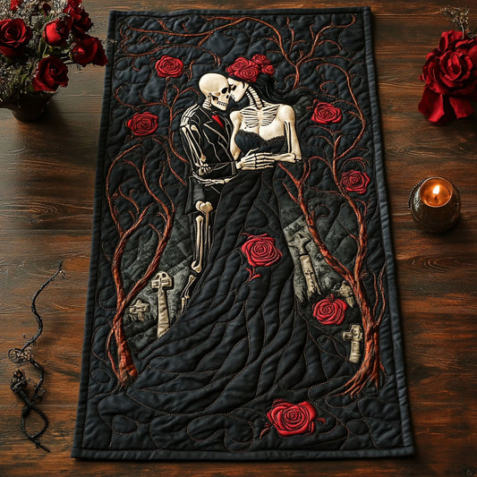 Skull Couple WU0303050CL Quilted Table Runner